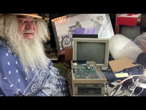Commodore Vic-20 - Tidying - Looking Over A Couple Of Sad Vic-20's Power Supply 6560 - Episode 3449