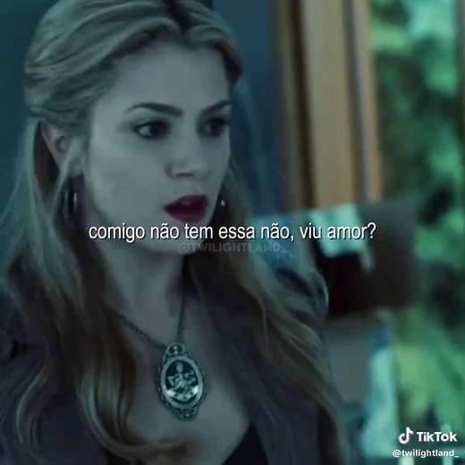Emmett Cullen e Rosalie Hale no Mundo Crepúsculo