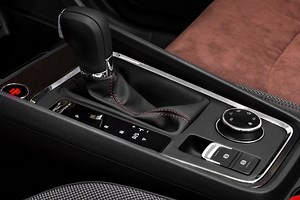 Cómo conducir un coche automático si vienes de uno con cambio manual