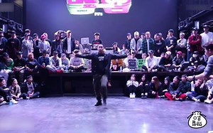 【口袋·Battle】街舞裁判惊艳WAACKING SOLO！Hold住全场！