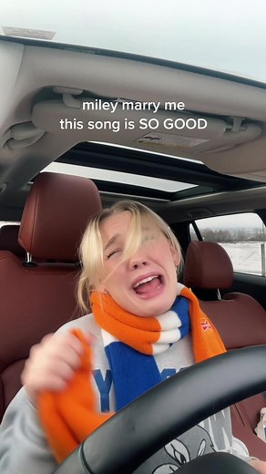 tessa conway (@tessa.conway)’s videos with Flowers - Miley Cyrus