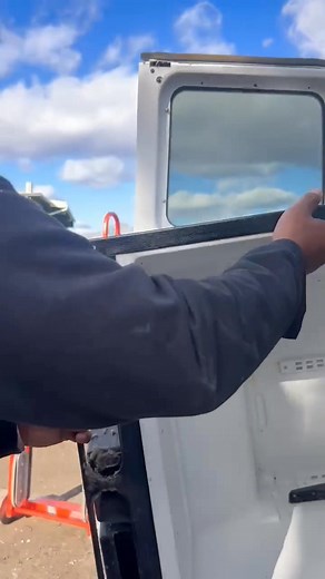 Stripping scrap fridges and dumping them at the scrap yard #Refrigerator #scrapyard #CargoVan #metal #copper Tony Porter | A.A.P services