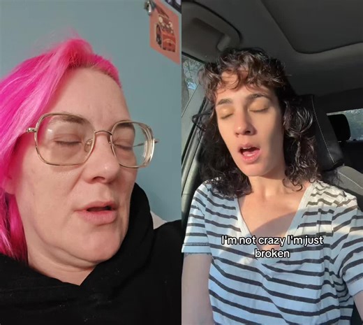 #duet with @Liel Bar-z#imnotcrazy #familyofthephoenix #councilofspookyb1tches #villainsheroes🖤💚