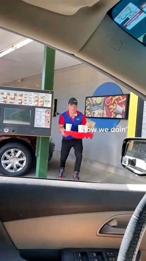 ▶️Weeememes◀️ on Instagram: "Follow for more weee #weee#wee#funny#fails#food#jump#wall#laugh#best#compilation"