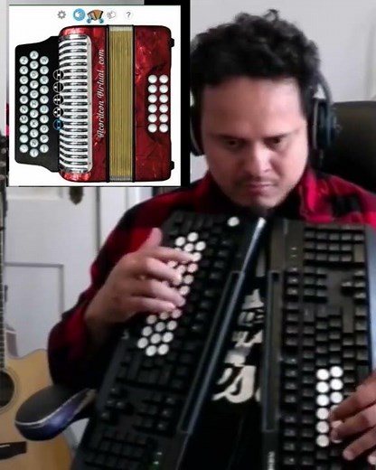 Acordeon Virtual | Tocando ambas manos en el simulador Diatónico