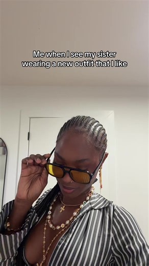 Sister Style Secrets: Outfits That Wow