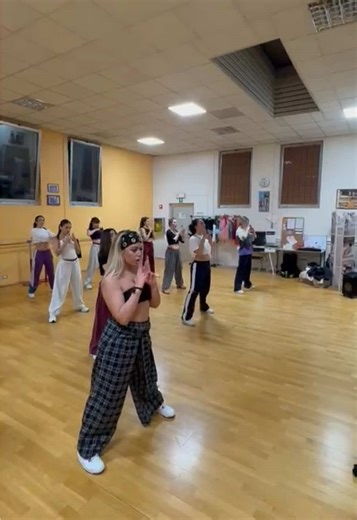 Incredible BA BA BAD Dance Choreography