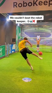 1.5M views · 4.3K reactions | HE’S TOO GOOD! ⚽️烙藍 #football #soccer #robot #ai #nuttall #freestylefootball | Ben Nuttall | Facebook