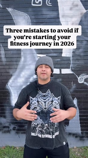Starting your fitness journey in 2026 but don’t know where to begin? Most beginners make the same mistakes: • Doing only cardio and wondering why nothing changes • Jumping from diet to diet with zero consistency • Comparing themselves to everyone else in the gym Here’s the fix 👇 ✅ Combine weight training cardio at least 3x per week ✅ Stick to simple nutrition—lean protein, portioned carbs, veggies ✅ Focus on your progress, not someone else’s highlight reel You don’t need perfection. You need a 