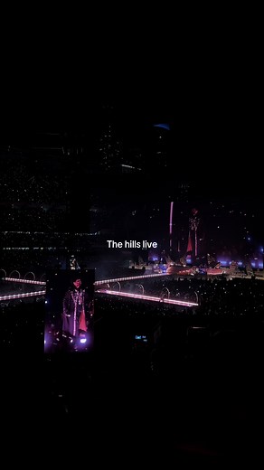 The Weeknd Concert: Live Performance of 'The Hills'