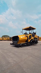 Cat®️ AP455: Solusi Paving Sempurna dengan Desain Compact dan Traksi Kuat. Teknologi hemat bahan bakar untuk hasil paving cepat dan rapi! #TrakindoUtama #AdvancingYouForward | PT Trakindo Utama