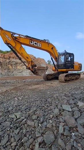 #bollywood #song ♥️#movie #music🎼 #excavator♥️ #casegrader♥️ ♥️#automobile #jcb ♥️