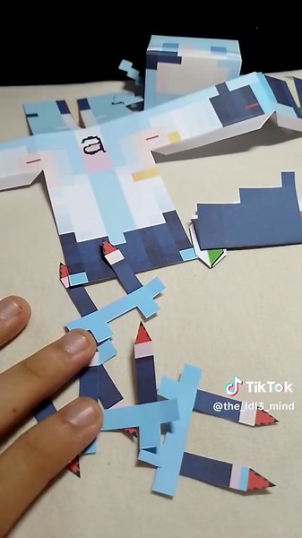 Papercraft de Miku y Teto: Crea figuras impresionantes