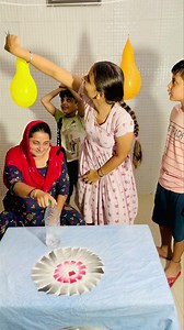 Balloons bottle flipping challenge ।। आज कोन नहाएगा #challenge #bottleflip #challengevideo #mandeepdeswal | Mandeep Deswal