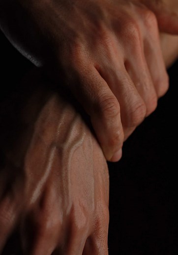 Understanding Veiny Hands: Aesthetic Trends Explained