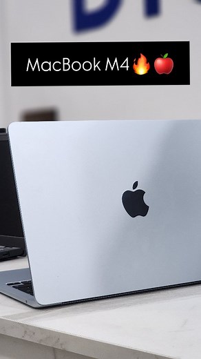 1.1K views | Macbook air M4 2025  Écran : 13,6″ Liquid Retina...