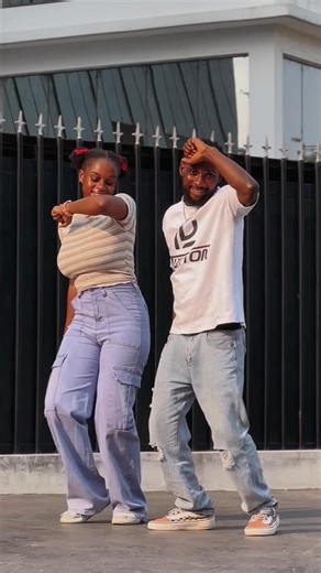 Dance Moves Featuring KOJO BLAK's Excellent Song