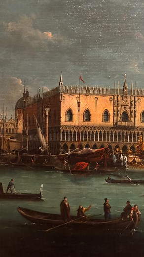 LUIS ELIZONDO on Instagram: "🦦🦦🦦"