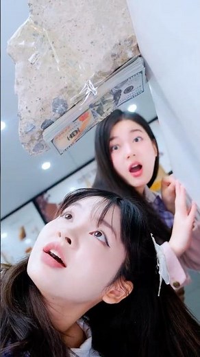 Shared The Weight, Changed The Fate 🤝⚖️ #linhchihihi #messyclassroom #schoolcrush #schooldrama