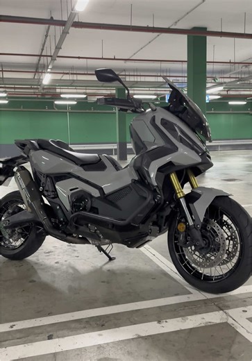 La Consentida: Todo sobre la XADV 750