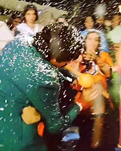 71K views · 2.9K reactions | Binaca Geet Mala  Sunehri yaadein  Big Screen Cinema  फिल्म,,कालीचरण (1976 ) | Jagdishmadaan Madaan | Facebook