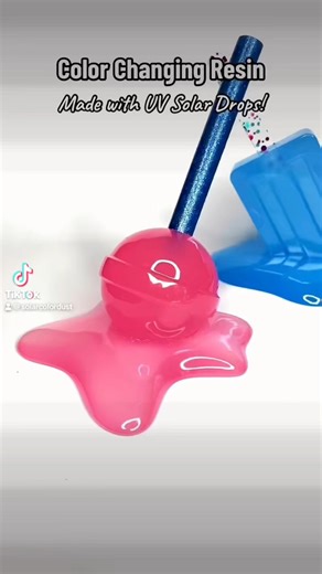 UV Color Changing Resin 😱 | SolarColorDust.com