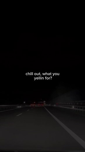 Complicated Lyrics by Avril Lavigne - Meaning Explained