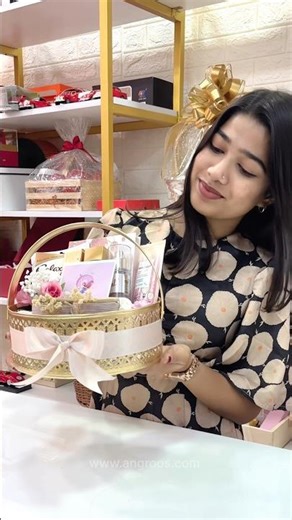 Beautiful Women’s Day Gift Hamper 🌸✨ | Perfect Gift for Her | Angroos Gifts