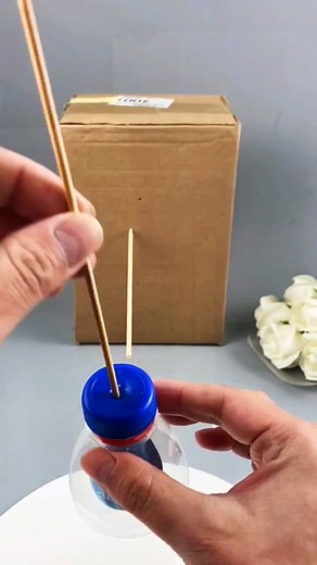 Make a bow and arrow 🏹#diy #handmade #bowandarrow #fyp #toy