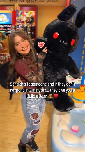 You Better Send It 👀 *Giant Mothman will Return! Sign Up Here for E-mail Updates⬇️ US: https://bit.ly/4qpy2Nx UK: https://bit.ly/4azWeI5 | Build-A-Bear Workshop