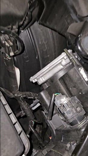 Noise in mazda cx-30 ballast headlight