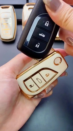 Personalize Your Ride with a Stylish Hyundai Keychain