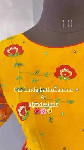 1K views | Wishing all a happy Chinna bathukamma  #jyodesigns This floral concepts will not go with trend,this is our heritage, and this floral saga is running in me from my childhood | Jyo Designs | Facebook