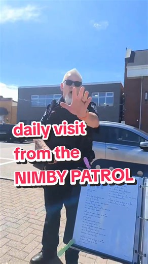 #LIVEhighlights #TikTokLIVE #LIVE #municipal #bylawofficer annoys #busker daily #thatguyfromthestreet #funny