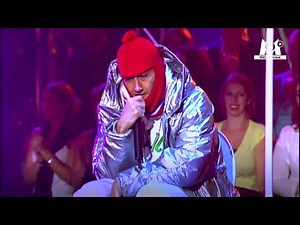 2006 : Fatal Bazooka en live, le retour de la cagoule ! // Extrait archives M6 Media Bank