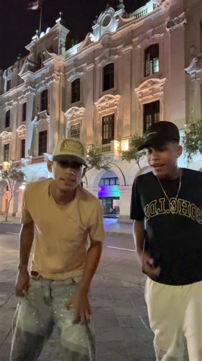 Los tombos y su humor en familia