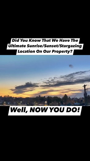 Experience breathtaking sunrises, sunsets, and stargazing at The Bluff at Soap Lake Resort! #SoapLake #Sunsets #Sunrises #Stargazing #Washington #Resorts #Travel #Nature #PacificNorthwest Escape to a world of natural beauty and wonder at The Bluff at Soap Lake Resort, where the sky comes alive with vibrant colors and celestial wonders. Unforgettable sunrises: Witness the first rays of light paint the sky with fiery hues, casting a magical glow over the serene waters of Soap Lake. Mesmerizing sun