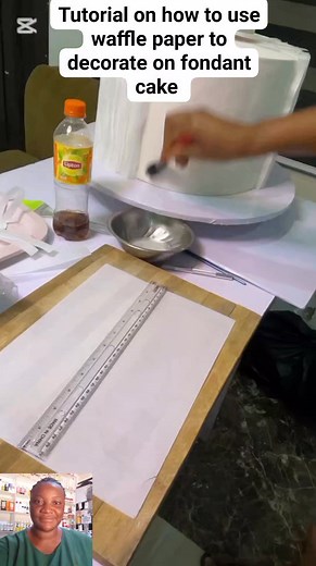 17K views · 301 reactions | Tutorial on how to use waffle paper to decorate on fondant cake | Irresistiblecake joybunmi | Facebook