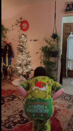 We tried lol 😆 #pawprints #cats | Fantasia Jones