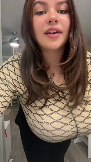 67K views · 684 reactions | Send me star⭐ No bra tiktok challenge #reels #shorts #instashorts #viral #trending #trend #video #fyp | Play Game | Facebook