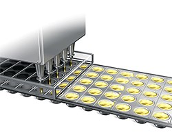 液体・半固体をこぼさずに高速で搬送する - アプリケーション事例 | オムロン制御機器
