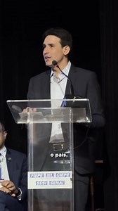 📍 Pernambuco Export 🚢✈️ O ministro de Portos e Aeroportos, Silvio Costa Filho, participou do Pernambuco Export, em Recife, destacando os investimentos do Governo Federal no estado. Com R$ 1,1 bilhão em projetos no setor portuário e aeroportuário pelo Novo PAC, Pernambuco avança na infraestrutura e competitividade. Entre os destaques: ✅ R$ 527 milhões em melhorias nos portos de Suape e Recife ✅ Ampliação e modernização do Aeroporto de Caruaru ✅ Assinatura dos contratos dos terminais REC08, REC0