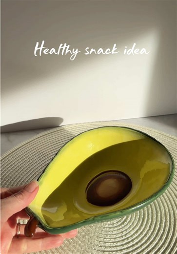 Quick, healthy, easy, tasty? Yes please! @cocoyo #cocoyo #coconutyogurt #probiotics #healthysnackideas #healthysnack