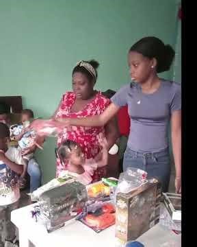 Fundación PROCER Celebra su tradicional entrega de Jugetes en Arroyo de paraíso. Carlos Alvarez VM