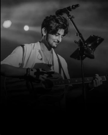 Per Tu Mere Sath Hogi | Darshan Raval | Bollywood Song Status