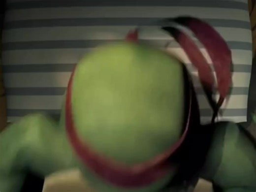 Teenage Mutant Ninja Turtles: Raphael in Action