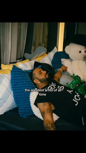 Drake Archive on Instagram: "The greatest artist of all time. . . . #drake #drakefanpage #drakeconcert #drakenight #draketypebeat #drakequotes #drakememes ##drakeconcert #travisscott #trippieredd #theweeknd #osamason #playboicarti #metroboomin #nettspend #yeat #youngthug #gunna #juicewrld #future #destroylonely"