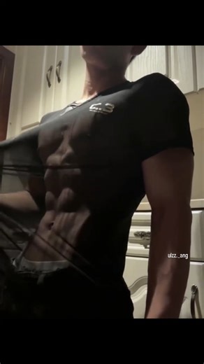 ulzzang on Instagram: "Comment your first reaction 🫣"