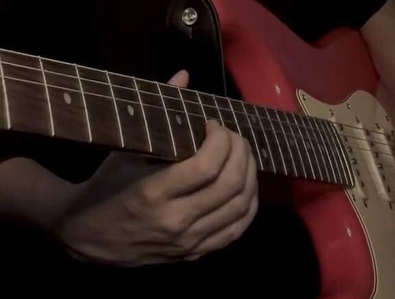 Lady Gaga Performs 'Poker Face' with Electric Guitar | Donner Gear Fest