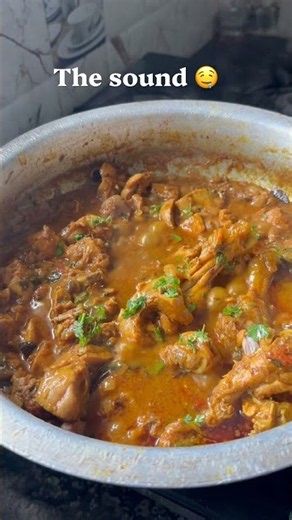 🍗 Homemade Chicken Curry | Easy & Tasty Chicken Curry | Simple Home Style Recipe #viral #chicken